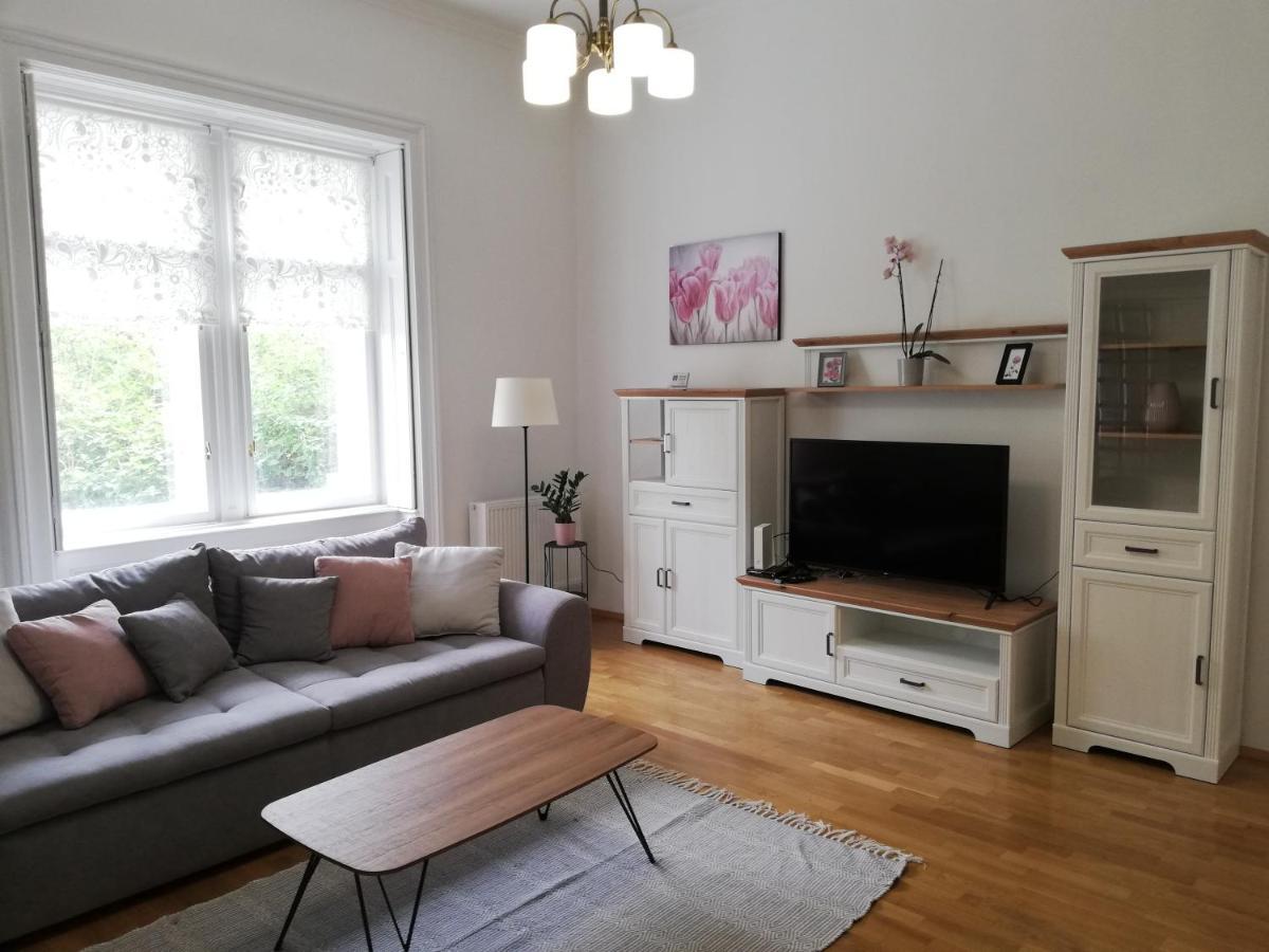 Gold 2 Apartman Шопрон Экстерьер фото